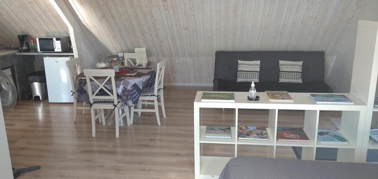 La Gilleterie Apartment Loireauxence Luaran gambar
