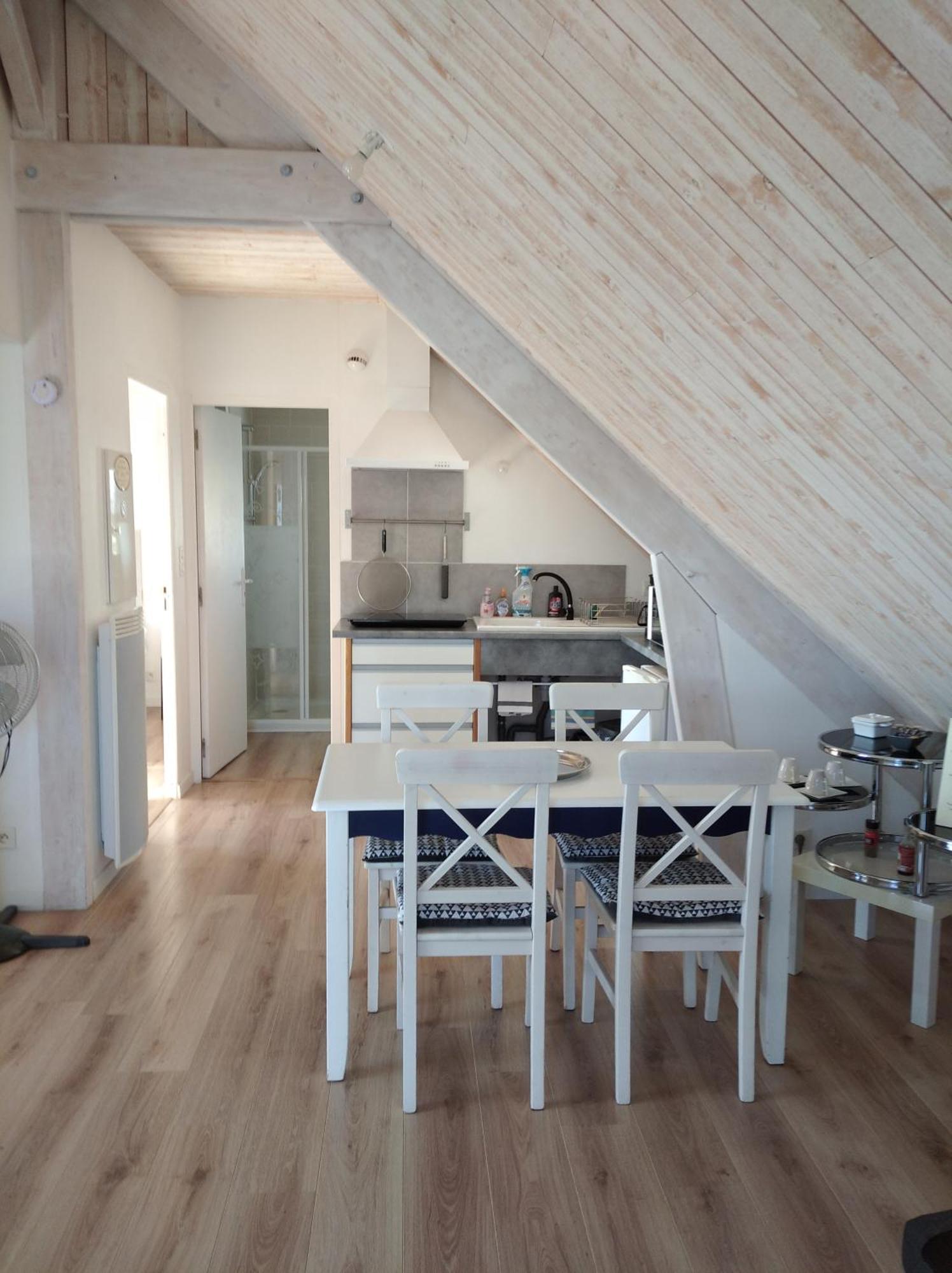 La Gilleterie Apartment Loireauxence Luaran gambar